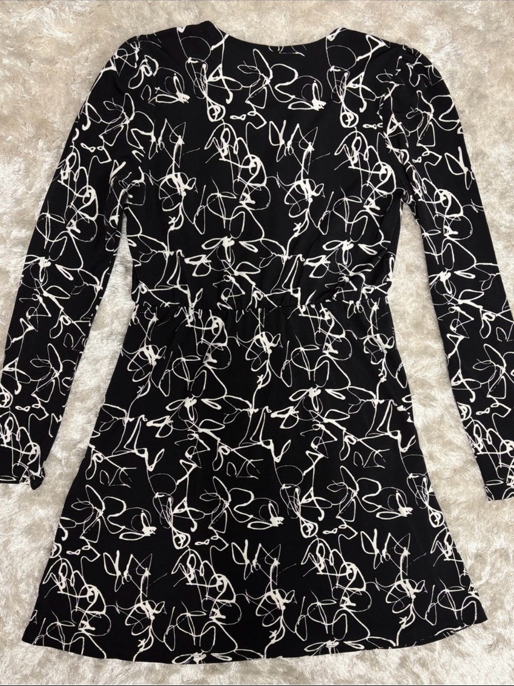 Nine West Black & White Wrap-Style Long-Sleeve Dress -Like New